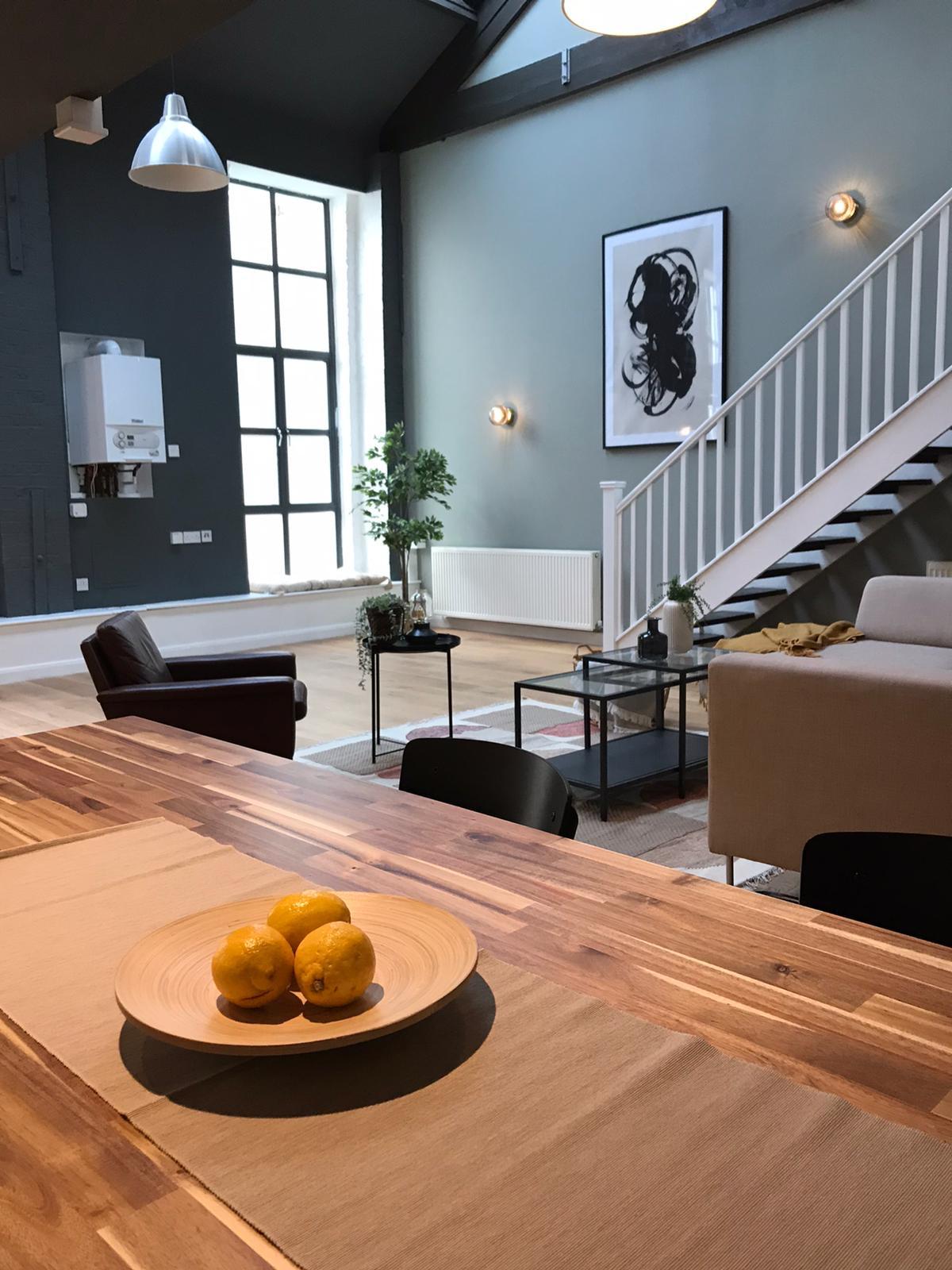 high-end decorating Hanwell, W7